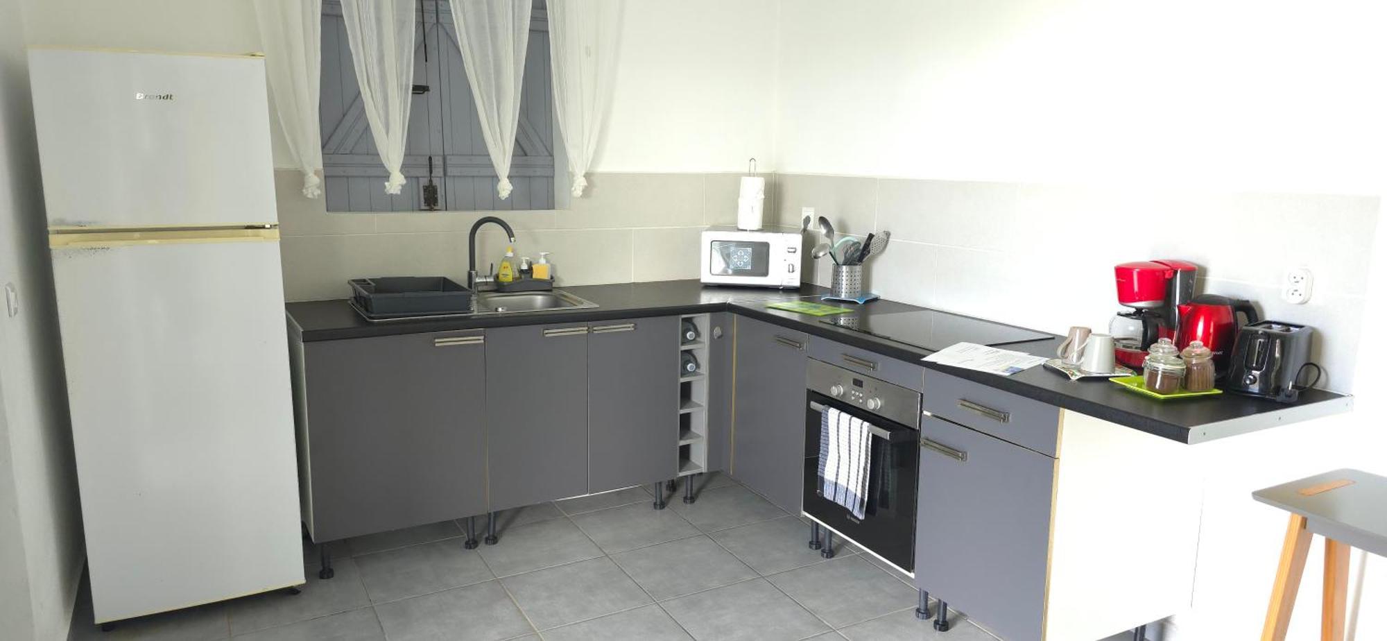 Maison Laurencia - Appartement Au Rez-De-Chaussee Avec Jardin Sainte-Anne  Extérieur photo