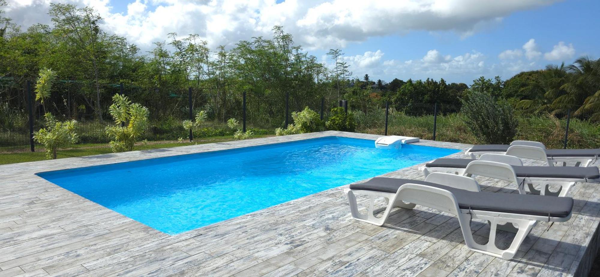 Maison Laurencia - Appartement Au Rez-De-Chaussee Avec Jardin Sainte-Anne  Extérieur photo